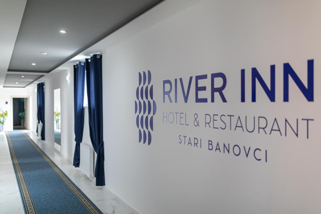 River Inn Stari Banovci Buitenkant foto